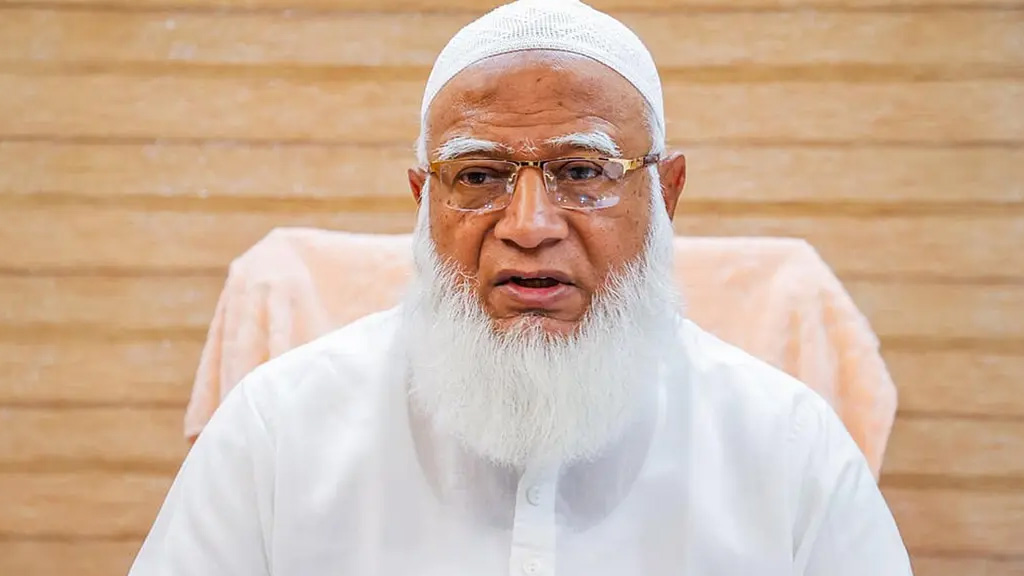 আইনমন্ত্রীর বক্তব্যে ‘মিসকোট’ হওয়ার অভিযোগ বিরোধীদলীয় নেতার